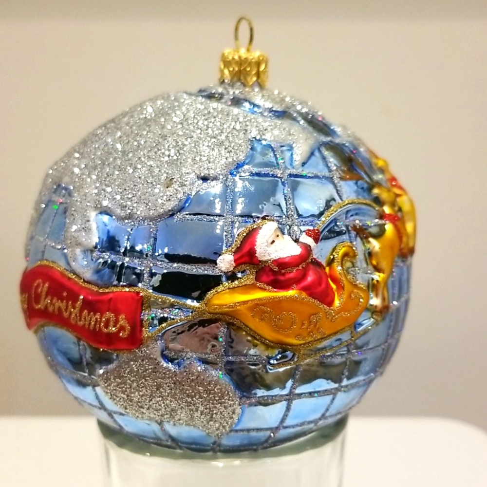 NWT VINTAGE EUROPEAN SANTA CHRISTMAS ORNAMENT